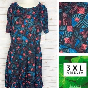 3XL Amelia black/blues/orangey red geo print
